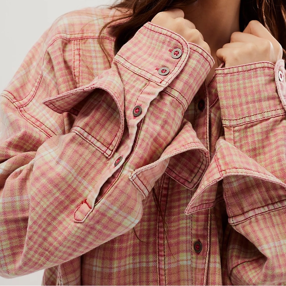 NWTS FP PLAID TOP (M)